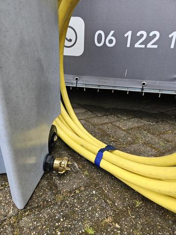 Te huur: Mobiel urinoir. Perfect voor feesten en evenementen beschikbaar voor biedingen