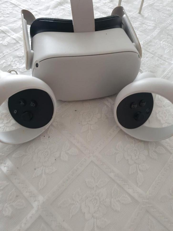 Oculus Quest 2 VR Bril, Spelcomputers en Games, Virtual Reality, Gebruikt, Overige platformen, VR-bril, Ophalen of Verzenden