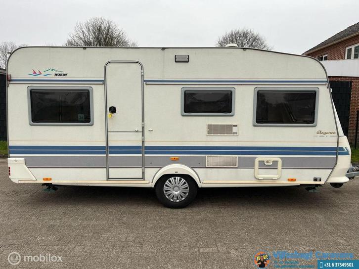 Hobby Elegance 470 UB 12 J incl voortent, Caravans en Kamperen, Caravans, Bedrijf, tot en met 4, 1000 - 1250 kg, Hobby, 6 tot 7 meter
