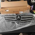 Nieuw in doos orginele Mercedes w204 c63 amg grill., Auto-onderdelen, Carrosserie en Plaatwerk, Ophalen, Voor, Mercedes-Benz, Nieuw