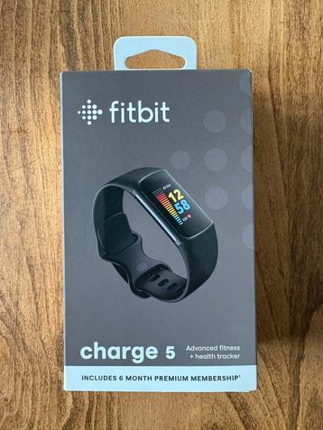 Fitbit Charge 5 sporttracker beschikbaar voor biedingen