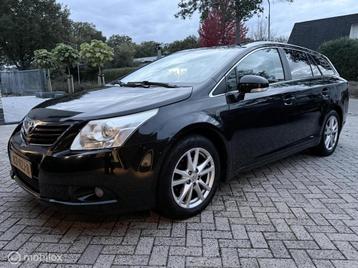 Toyota Avensis 2.0 VVTi Executive Business NAVI / CAMERA / C beschikbaar voor biedingen