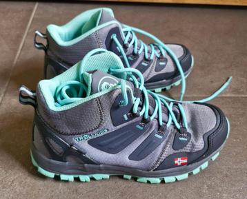 Kinder bergschoenen Trollkids / wandelschoenen kind maat 38  beschikbaar voor biedingen