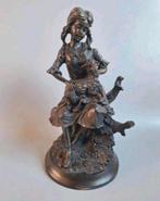 Mooi beeld meisje met lammetje, Verzamelen, Beelden en Beeldjes, Ophalen of Verzenden