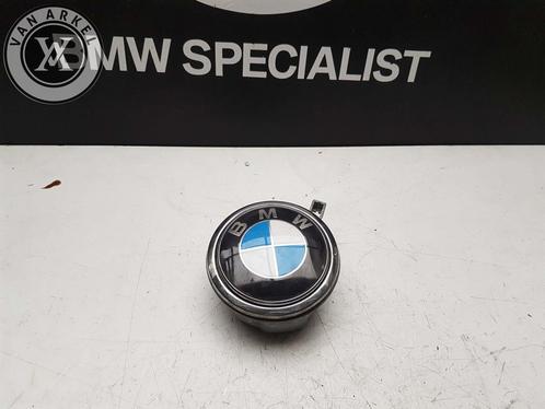 Bmw e87 e8x achterklep handgreep logo, Auto-onderdelen, Carrosserie en Plaatwerk, BMW, Gebruikt, Ophalen of Verzenden