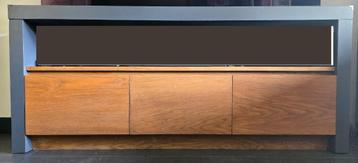 tv meubel (tussen ruimte voor receiver) beschikbaar voor biedingen