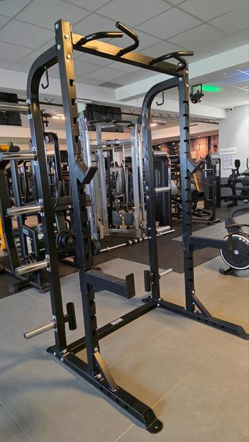 Squat Rack / Krachtstation beschikbaar voor biedingen