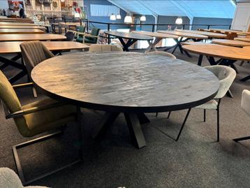 Mega ronde tafel 180cm!!! Zwart mangohout nu 599,- beschikbaar voor biedingen