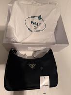 Prada heuptas, Ophalen, Nieuw, Zwart