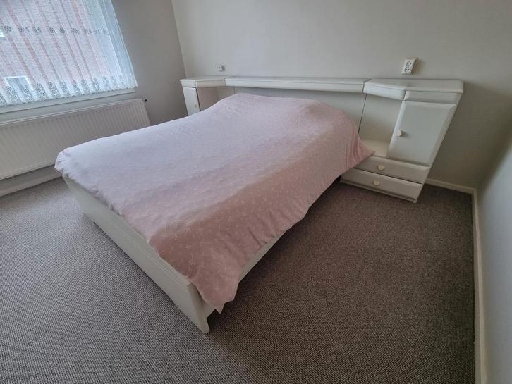 Tweepersoonsbed 160x200 cm, Huis en Inrichting, Slaapkamer | Bedden, Gebruikt, Tweepersoons, 160 cm, 200 cm, Hout, Wit, Ophalen of Verzenden