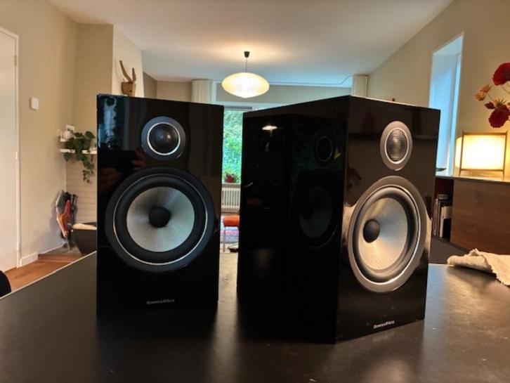 B&W Bowers & Wilkins 706 S2, hoogglans zwart, zgan, Audio, Tv en Foto, Luidsprekers, Zo goed als nieuw, Front, Rear of Stereo speakers