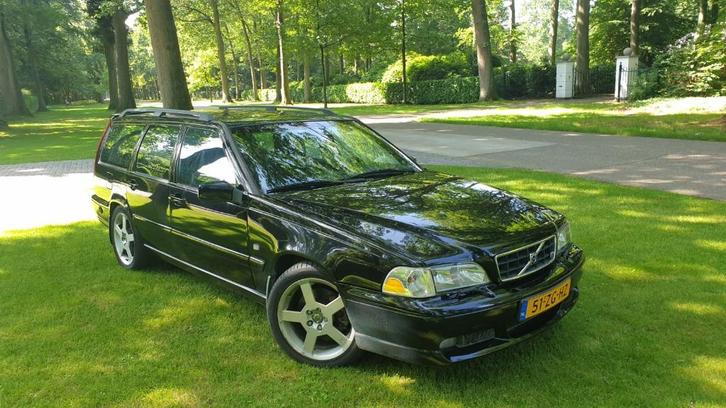 Volvo V70 2.4 R AWD AUT 1999 LPG, Auto's, Volvo, Particulier, V70, 4x4, ABS, Airbags, Airconditioning, Boordcomputer, Centrale vergrendeling
