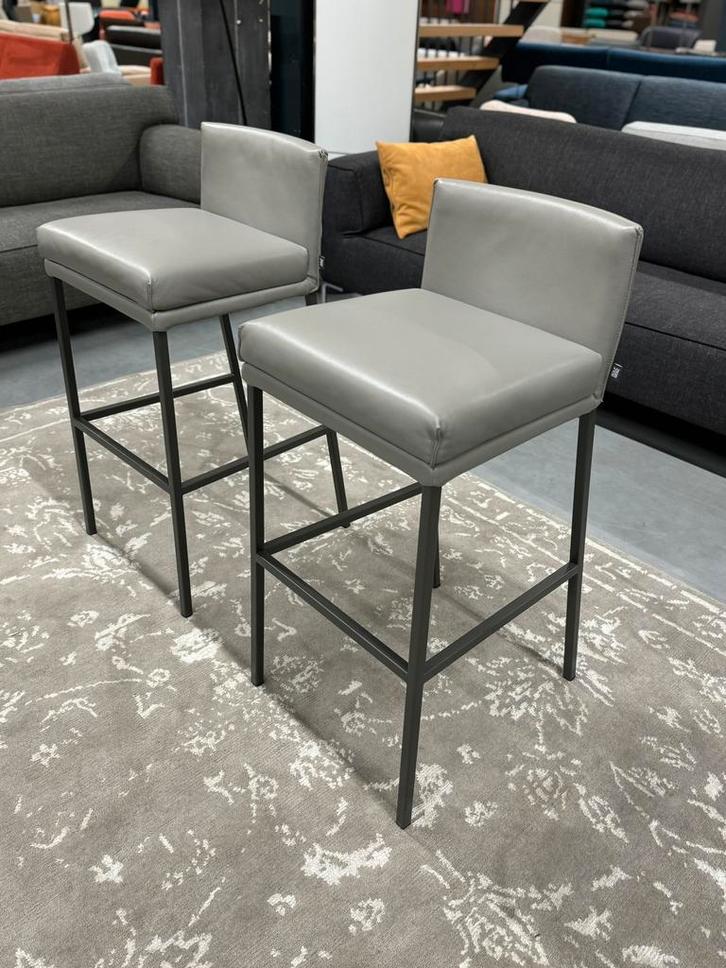 2 Rolf Benz 651 Barstoelen grijs leer Design stoel Bar kruk, Huis en Inrichting, Stoelen, Nieuw, Twee, Leer, Grijs, Ophalen of Verzenden