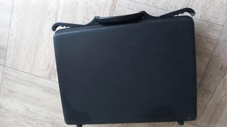 Zakelijke Aktetas/Koffer. Merk Samsonite .37 x 50 x 12 cm, Sieraden, Tassen en Uiterlijk, Koffers, Gebruikt, Hard kunststof, Minder dan 50 cm