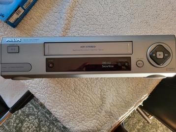 Philips vr 627 hifi stereo, videocassetterecorder vhs speler beschikbaar voor biedingen