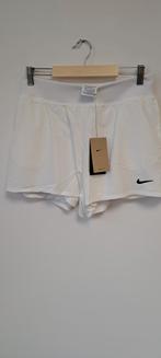 Nike Court Victory Tennisshorts Nieuw met kaartje! Maat M,L, Kleding | Dames, Wit, Customercare@nike.com, Nike, Nieuw