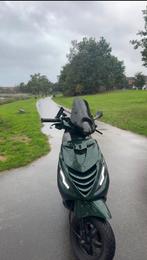 4 takt 4 klepper Piaggio zip 80CC, Fietsen en Brommers, Scooters | Piaggio, Ophalen of Verzenden, Zo goed als nieuw, Benzine, Zip