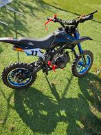 Mini crosser defect onderdelen of handig iemand, Fietsen en Brommers, Minibikes, Midibikes en Pitbikes, Ophalen of Verzenden, Zo goed als nieuw