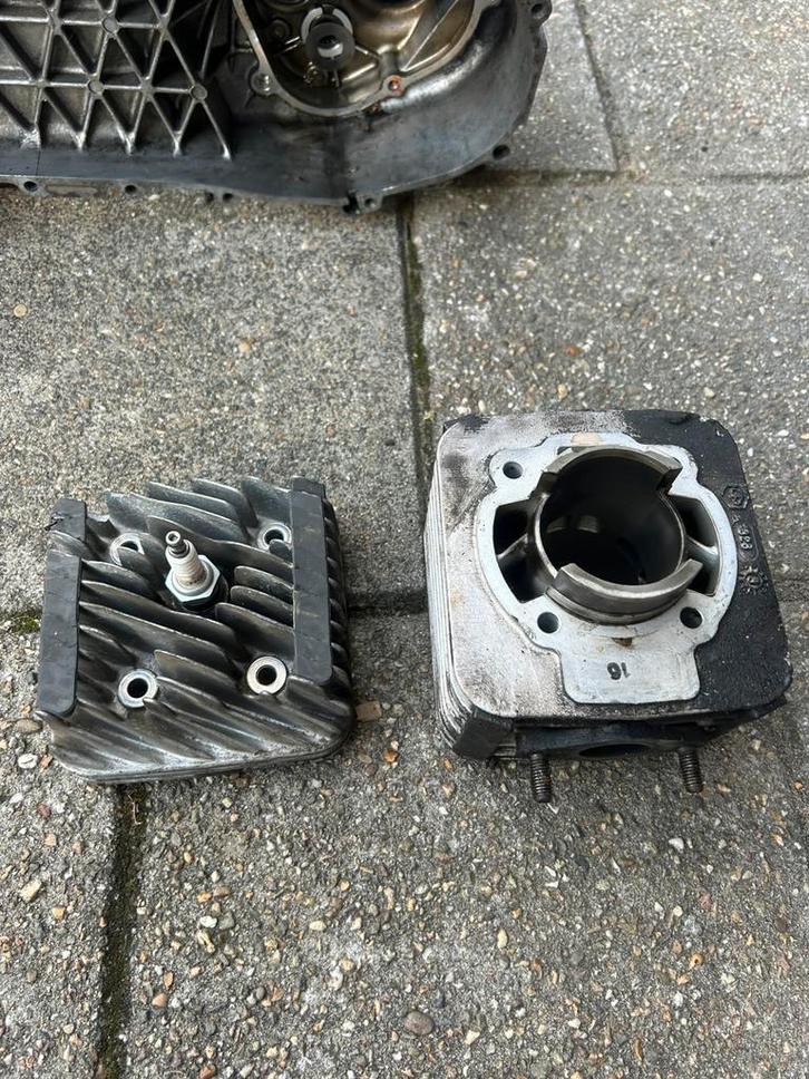 125cc ac skr cilinder, Fietsen en Brommers, Brommeronderdelen | Algemeen, Gebruikt, Cilinder, Ophalen of Verzenden