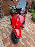 Prachtige Rode Vespa Sprint, Fietsen en Brommers, Scooters | Vespa, Ophalen, Gebruikt, Overige modellen, Maximaal 45 km/u