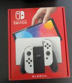 Nintendo Switch OLED + 2 controllers + game + extra's, Spelcomputers en Games, Spelcomputers | Nintendo Switch, Switch OLED, Ophalen of Verzenden