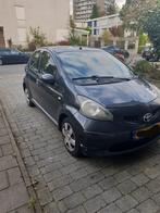 Toyota Aygo 1.0-12V Sport met AIRCO/5DRS/APK 04-10-2024, Te koop, Benzine, Elektrische ramen, Particulier