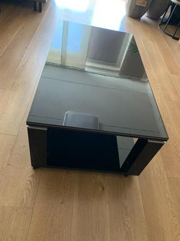 Salontafel Glanzend zwart € 70,00 beschikbaar voor biedingen