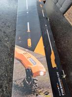 Onkruidborstel op accu, Ophalen, Zo goed als nieuw, Zeil, Minder dan 5 m²