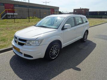 Dodge Journey 2.4 SE beschikbaar voor biedingen