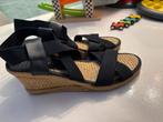 Sandalen met hak blauw elastiek maat 37, Ophalen, Zo goed als nieuw, Blauw, Sandalen of Muiltjes
