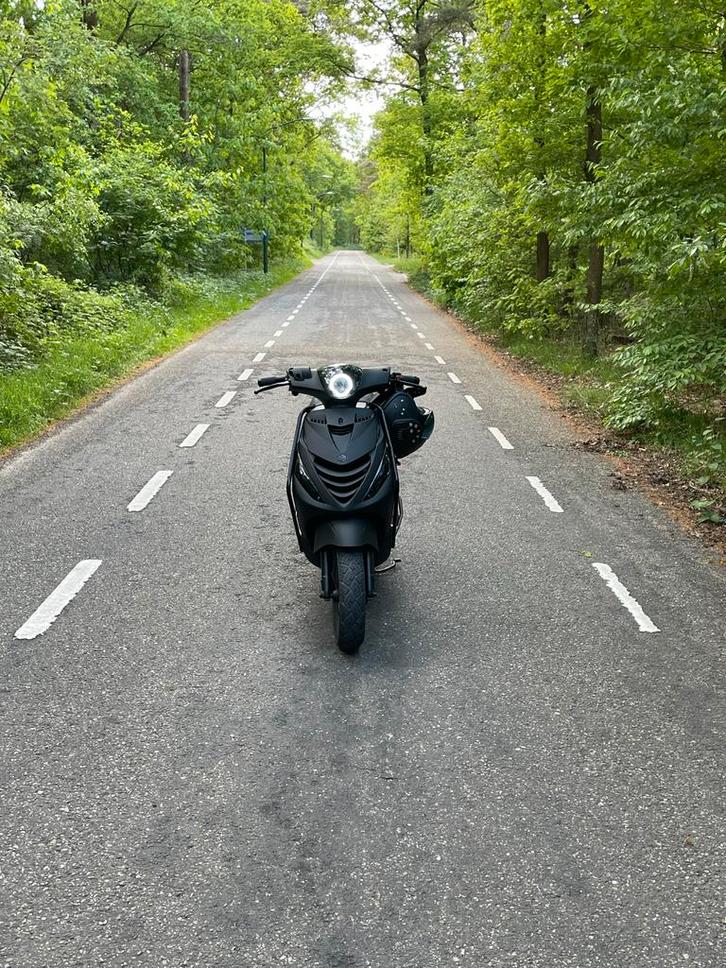 Zip 4t 50cc te koop!!, Fietsen en Brommers, Brommeronderdelen | Scooters, Gebruikt, Piaggio, Overige typen, Ophalen