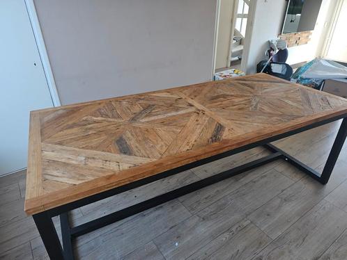 Prachtige eetkamertafel echt hout, Huis en Inrichting, Tafels | Salontafels, Zo goed als nieuw, 75 cm of meer, 50 tot 100 cm, 200 cm of meer