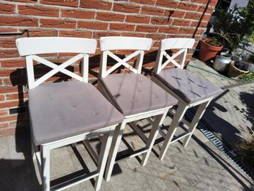 Barkrukken  beschikbaar voor biedingen