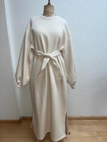 NIEUW Shoeby maxi jurk ceintuur gebroken wit M/L sweaterjurk beschikbaar voor biedingen
