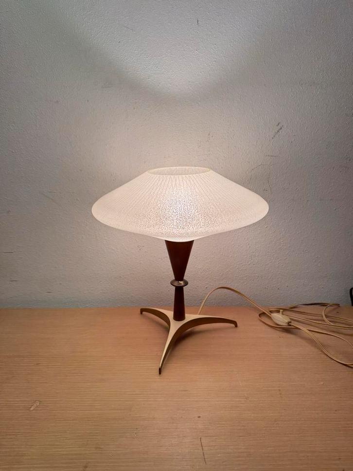 Vintage Tripod Tafellamp jaren 50, Huis en Inrichting, Lampen | Vloerlampen, Zo goed als nieuw, Minder dan 100 cm, Hout, Ophalen of Verzenden