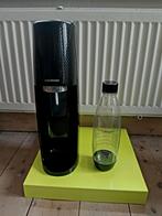 020/SODASTREAM BRUISWATER MACHINE INCL FLES., Verzamelen, Ophalen, Gebruikt