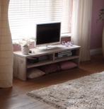 TV meubel whit, white wash, Huis en Inrichting, Kasten | Televisiemeubels, Ophalen, 150 tot 200 cm, Teakhout, Zo goed als nieuw