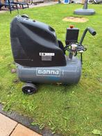 compressor 24 liter, Doe-het-zelf en Verbouw, Compressors, Ophalen, 6 tot 10 bar, Zo goed als nieuw, Minder dan 200 liter/min