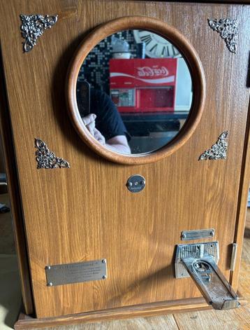 Parfume Automat beschikbaar voor biedingen