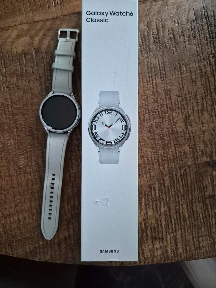 Samsung Galaxy Watch 6 Classic 47mm, Sieraden, Tassen en Uiterlijk, Smartwatches, Zo goed als nieuw, Android, Wit, Afstand, Calorieverbanding