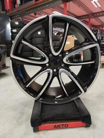 20'' Vw Transporter Velgen (Bentley style) evt met banden beschikbaar voor biedingen