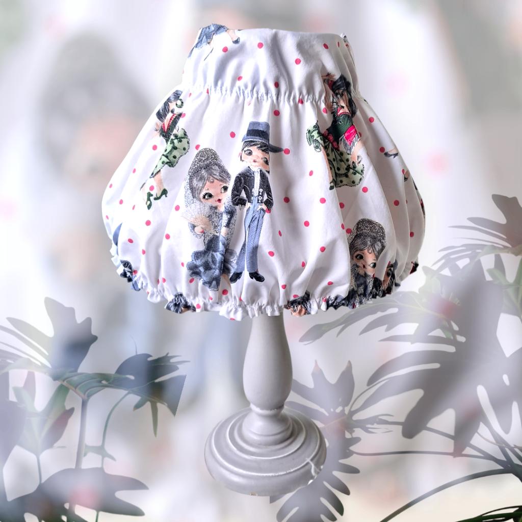 Handgemaakte hoes voor lampenkap vintage  Spaanse dansers, -, Overige kleuren, -, Nieuw