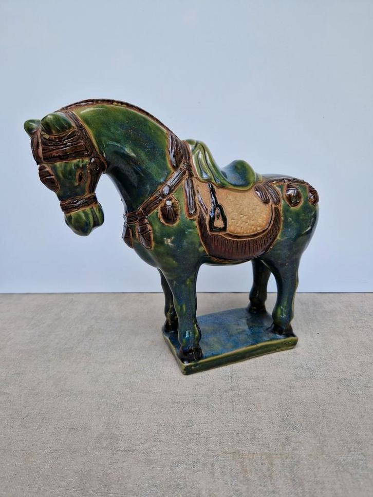 Keramische tang dynastie paard, Antiek en Kunst, Kunst | Designobjecten, Ophalen of Verzenden