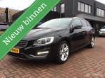 Volvo V60 2.4 D6 Twin Engine Momentum Schuifd Leder Nav Came, Auto's, Volvo, Automaat, Vierwielaandrijving, 1880 kg, 220 pk