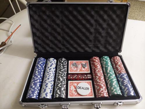Pokerspel (Longfield), Hobby en Vrije tijd, Gezelschapsspellen | Kaartspellen, Nieuw, Ophalen