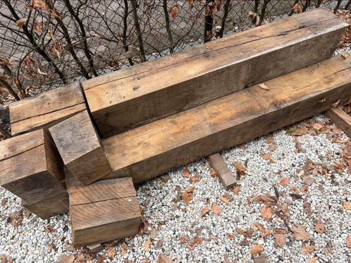 Oude eiken balken(korte) 20x20 15x15 8x20, Tuin en Terras, Palen, Balken en Planken, Gebruikt, Balken, Minder dan 180 cm, Ophalen