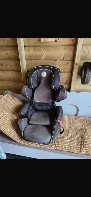 Autostoel voor je peuter of kleuter  beschikbaar voor biedingen