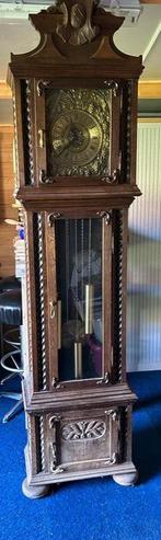 Kieninger staande klok, Ophalen