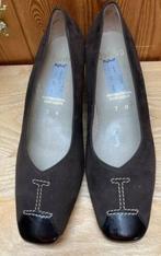 Nijhof[ Jenny] schoenen maat 7H [40.5], Schoenen met lage hakken, Bruin, Ophalen of Verzenden, Zo goed als nieuw