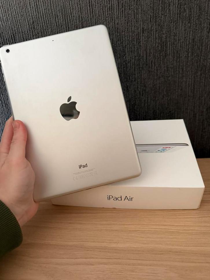 Apple ipad air 16gb, Computers en Software, Apple iPads, Zo goed als nieuw, Apple iPad, Wi-Fi, 10 inch, 16 GB, Grijs, Ophalen of Verzenden